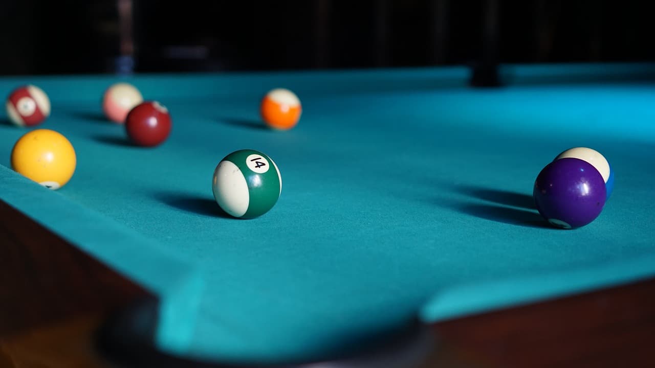 Air Hockey Table - AI with smart features for home, office, and student clubs gameplay