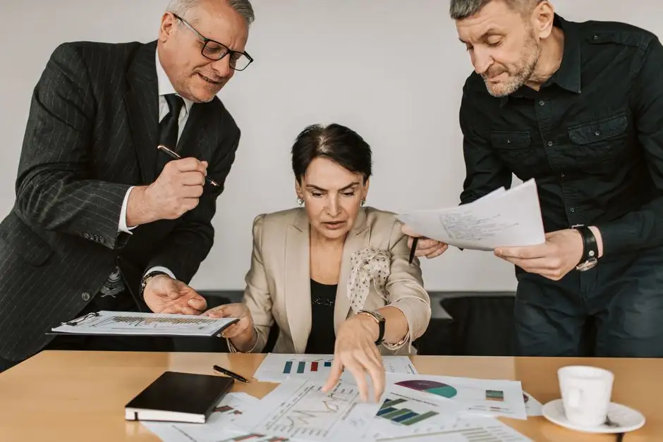 2. Role-Based Persona Prompt Engineering for Accurate Reporting