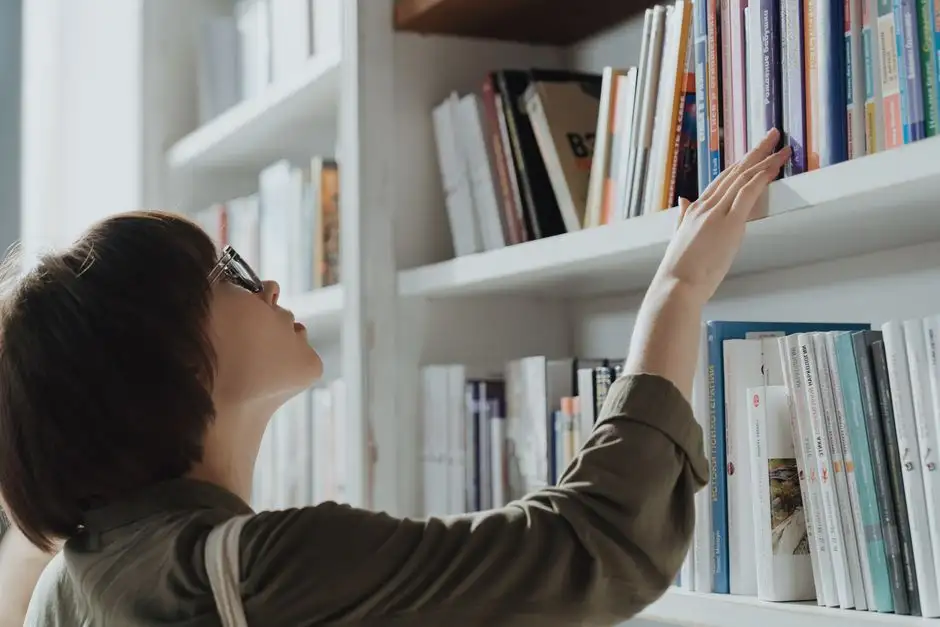 2. Unlocking Knowledge with Semantic Enterprise Search